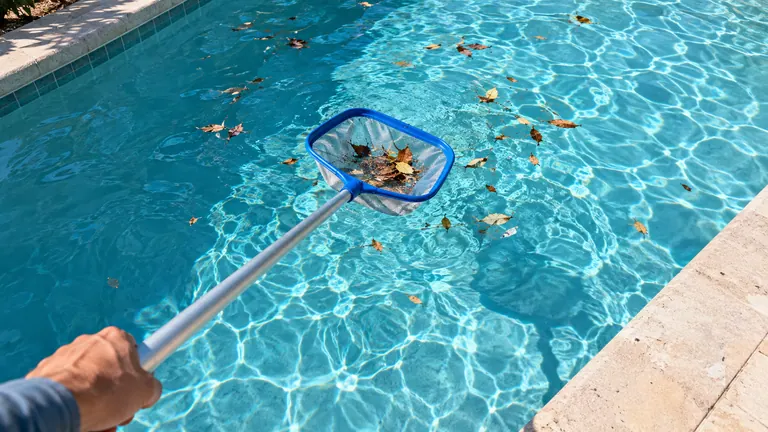Exemplo visual da tarefa MIMIX: Limpeza da piscina